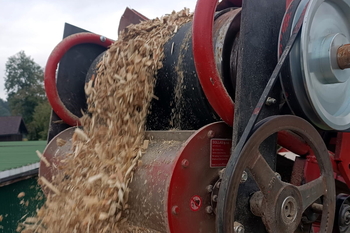 Magnetický buben MB 204 F 600 - drcení dřevěných palet