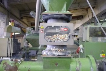 Skříňový magnetický separátor MSS-MC – extruze a vyfukování půastů