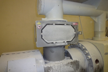 Skříňový magnetický separátor MSS-MC –  a vyfukování půastů