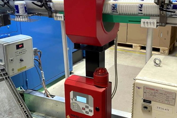 Propadový detektor kovů METRON 05 CR –  a vyfukování půastů