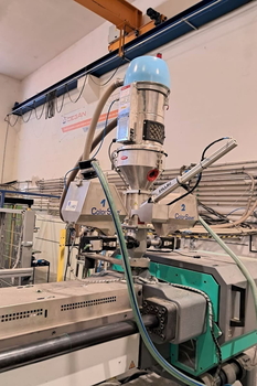 Automatický magnetický separátor MSS-AC WORM - vstřikování plastů