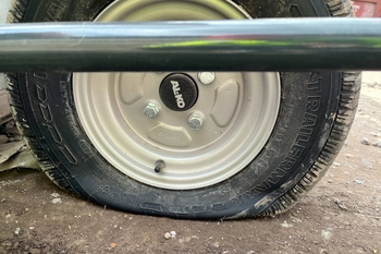 Magnetická metla MS 2000 FALCON – čištění ploch od popadanéo šrotu