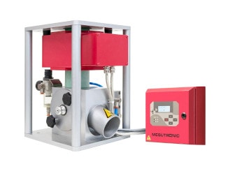 Propadový detektor kovů PLASTRON 05 K pro plastikářský průmysl