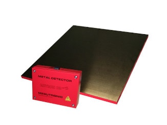 Deskový detektor kovů METRON 03 SL