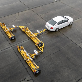 Magnetická metla MSA 9000 EAGLE pro letiště a rozlehlé oblasti