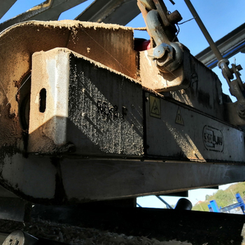 Magnetická deska s automatickým čištěním DND-AC 