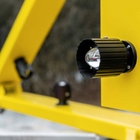 Mobilní světelný kříž FIREFLY 6 pro označení uzavření ranveje