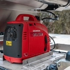 Mobilní světelný kříž FIREFLY 6 pro označení uzavření ranveje