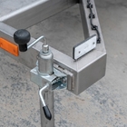 Mobilní světelný kříž FIREFLY 6 pro označení uzavření ranveje